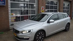 Gebruikt 2017 Volvo V60 Stationwagen | € 14.149 (Eerlijke prijs)