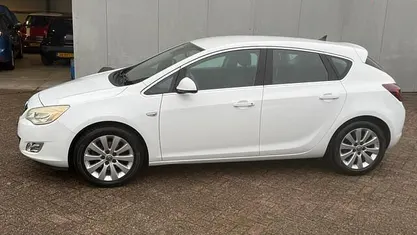 Occasion Opel Astra Cosmo 180 PK (132 kW) 2010 Hatchback