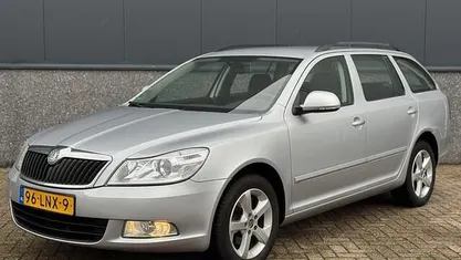 Occasion 2010 Skoda Octavia Business Line Stationwagen | € 3.950 (Eerlijke prijs)