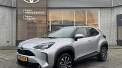 Grijs Gebruikt 2025 Toyota Yaris Cross SUV | € 29.700 (Eerlijke prijs)