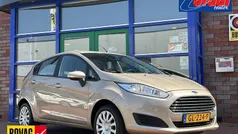 Bruin Gebruikt 2015 Ford Fiesta Style Hatchback | € 8.645 (Eerlijke prijs)