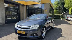 Blauw Gebruikt 2008 Opel Tigra Cabriolet | € 4.495 (Eerlijke prijs)