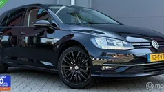 Zwart Gebruikt 2018 VW Golf VII Highline Stationwagen | € 15.450 (Eerlijke prijs)