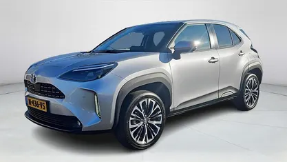 Occasion Toyota Yaris Cross Executive 116 PK (85 kW) 2022 Grijs SUV