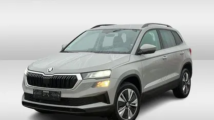 Occasion 2023 Skoda Karoq Ambition SUV | € 31.950 (Eerlijke prijs)