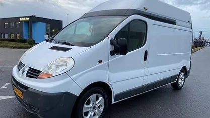 Occasion 2007 Renault Trafic MPV | € 3.950 (Eerlijke prijs)