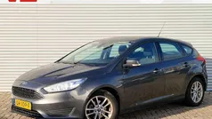 Grijs Gebruikt 2015 Ford Focus Trend Hatchback | € 6.748 (Super prijs)