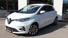 Wit Gebruikt 2022 Renault Zoe Intens Hatchback | € 20.595 (Eerlijke prijs)