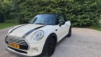 Occasion 2014 Mini Cooper Hatchback | € 5.975 (Eerlijke prijs)