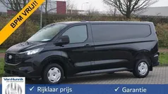 Zwart Nieuw 2024 Ford Transit Custom Trend Van | € 37.850 (Eerlijke prijs)