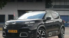 Zwart Gebruikt 2022 Citroën C5 Aircross Shine SUV | € 28.885 (Eerlijke prijs)