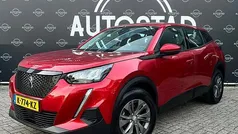 Rood, metallic lak Gebruikt 2021 Peugeot 2008 Active SUV | € 15.995 (Super prijs)