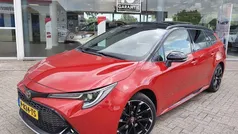 Rood Gebruikt 2022 Toyota Corolla Business Edition Stationwagen | € 25.795 (Eerlijke prijs)
