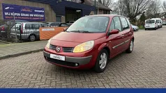 Rood Gebruikt 2004 Renault Scénic II Dynamique MPV | € 1.195 (Eerlijke prijs)