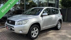 Grijs, metallic lak Gebruikt 2006 Toyota RAV4 Executive SUV | € 8.950 (Super prijs)