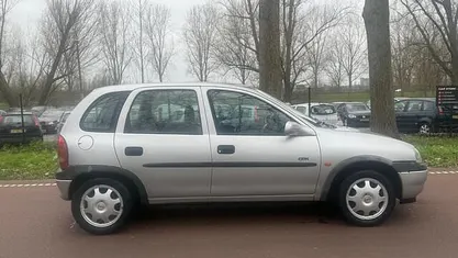 Gebruikt 1997 Opel Corsa Hatchback | € 1.399 (Eerlijke prijs)