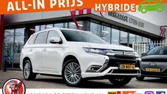 Wit Gebruikt 2019 Mitsubishi Outlander Instyle SUV | € 24.485 (Eerlijke prijs)