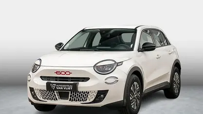Nieuw Fiat 600E Red 114 kW (156 PK) 2025 Wit SUV