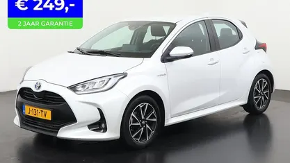 Gebruikt 2020 Toyota Yaris Hybrid Edition Hatchback | € 20.740 (Eerlijke prijs)