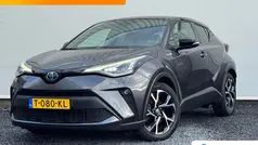 Grijs Gebruikt 2021 Toyota C-HR Business Edition SUV | € 25.895 (Eerlijke prijs)