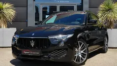Zwart Gebruikt 2018 Maserati Levante SUV | € 38.950 (Super prijs)