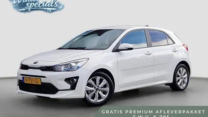 Wit Gebruikt 2021 Kia Rio Hatchback | € 14.935 (Eerlijke prijs)
