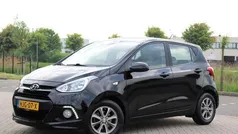 Zwart Gebruikt 2015 Hyundai i10 Hatchback | € 6.950 (Eerlijke prijs)