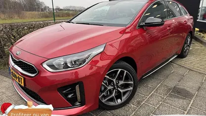 Rood Gebruikt 2021 Kia ProCeed GT-Line Hatchback | € 20.400 (Eerlijke prijs)