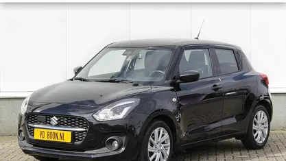 Gebruikt 2023 Suzuki Swift Hatchback | € 16.740 (Eerlijke prijs)