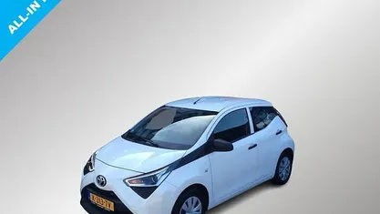 Gebruikt 2021 Toyota Aygo Hatchback | € 10.899 (Eerlijke prijs)