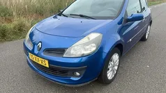 Gebruikt 2007 Renault Clio II Dynamique Hatchback | € 1.599 (Eerlijke prijs)