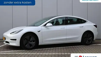 Occasion 2019 Tesla Model 3 Standard Range Sedan | € 18.995 (Eerlijke prijs)