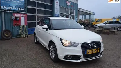 Occasion 2012 Audi A1 Attraction Hatchback | € 8.350 (Eerlijke prijs)