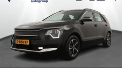 Zwart Gebruikt 2024 Kia Niro 2 SUV | € 32.950 (Super prijs)