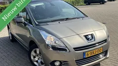 Grijs Gebruikt 2013 Peugeot 5008 Allure MPV | € 5.250 (Super prijs)