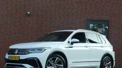 Wit Gebruikt 2022 VW Tiguan Business+ SUV | € 37.450 (Goede deal)