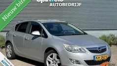 Grijs Gebruikt 2011 Opel Astra Edition Hatchback | € 5.499 (Eerlijke prijs)