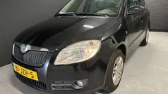 Zwart Gebruikt 2009 Skoda Fabia Tour Hatchback | € 3.950 (Eerlijke prijs)