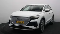 Wit (metallic) Gebruikt 2022 Audi Q4 e-tron Advanced Plus SUV | € 32.845 (Eerlijke prijs)