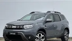 Gebruikt 2024 Dacia Duster Journey SUV | € 25.945 (Eerlijke prijs)