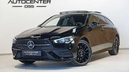 Zwart Gebruikt 2021 Mercedes CLA250 Shooting Brake AMG Stationwagen | € 30.495 (Eerlijke prijs)
