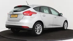 Grijs Gebruikt 2017 Ford Focus Hatchback | € 8.399 (Eerlijke prijs)