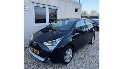 Occasion Toyota Aygo X-play 72 PK (52 kW) 2019 Hatchback