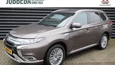 Bruin Gebruikt 2021 Mitsubishi Outlander Instyle SUV | € 30.995 (Eerlijke prijs)