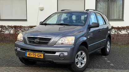 Grijs Gebruikt 2007 Kia Sorento Comfort SUV | € 3.995 (Eerlijke prijs)