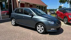 Grijs Gebruikt 2015 Skoda Fabia Style Hatchback | € 8.950 (Eerlijke prijs)