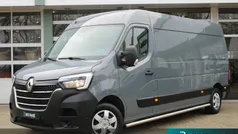 Grijs Gebruikt 2023 Renault Master Van | € 25.557 (Eerlijke prijs)