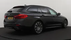 Grijs Gebruikt 2020 BMW 520 Executive Stationwagen | € 29.940 (Eerlijke prijs)