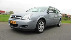 Grijs Gebruikt 2005 Opel Vectra Stationwagen | € 1.475 (Eerlijke prijs)