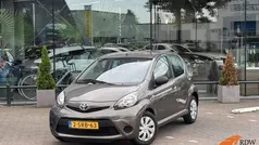 Gebruikt 2013 Toyota Aygo Hatchback | € 5.240 (Eerlijke prijs)
